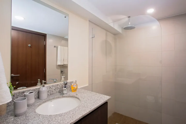2-bedroom-apartment-for-sale-in-torre-los-yoses-Barrio-Escalante-costa-rica-7.webp