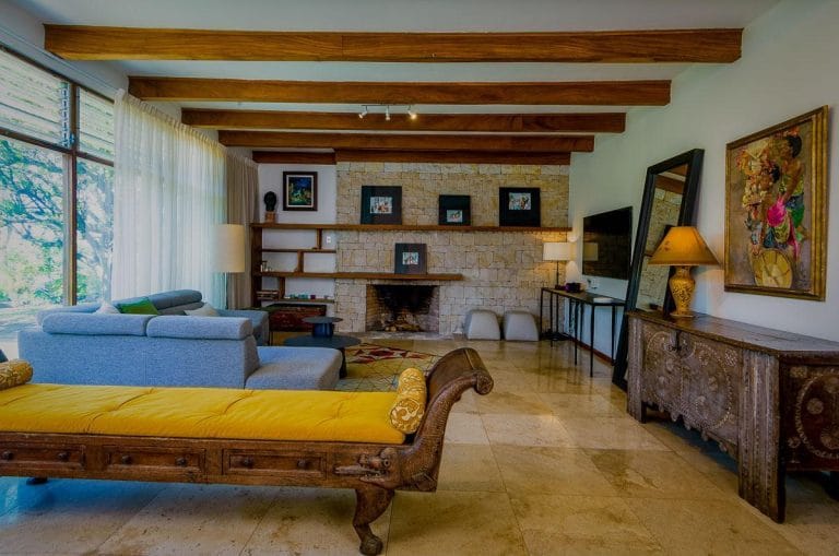 casa 5 dormitorios independiente con piscina en escazú en alquiler