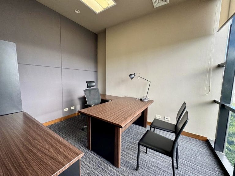 oficina amoblada en alquiler plaza tempo escazu furnished office for rent 1