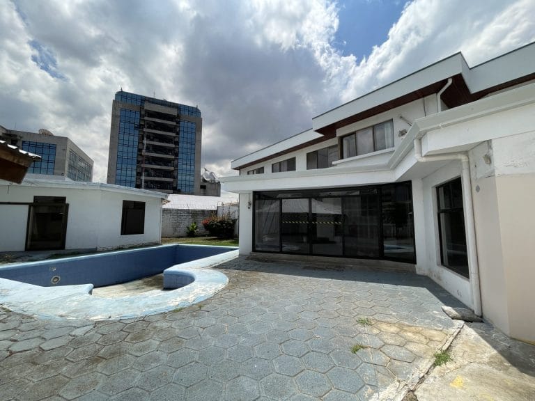 Casaoficina-en-venta-en-Barrio-Dent-San-Pedro-MLS-costa-rica-6-scaled.jpg