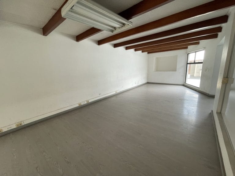 Casaoficina-en-venta-en-Barrio-Dent-San-Pedro-MLS-costa-rica-8-scaled.jpg