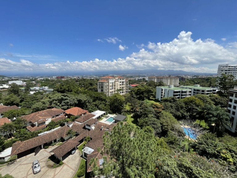 apartamento-de-lujo-en-venta-en-condominio-zenna-escazu-luxury-apartment-for-sale-in-costa-rica-1-2-scaled.jpeg