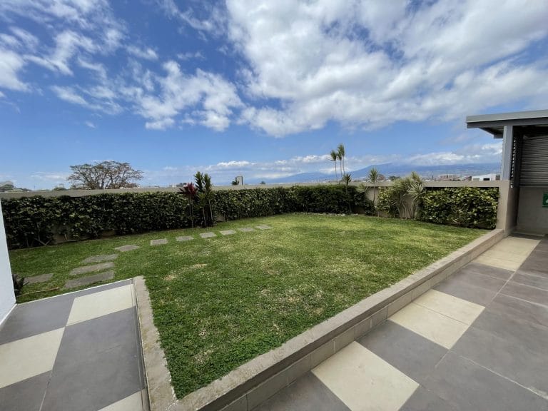 apartamento-en-alquiler-y-venta-en-latitud-Dent-san-pedro-barrio-escalante-costa-rica-10-scaled.jpeg