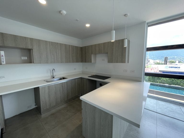 apartamento-en-alquiler-y-venta-en-via-74-nunciatura-rohrmoser-apartment-for-sale-and-rent-3-scaled.jpeg