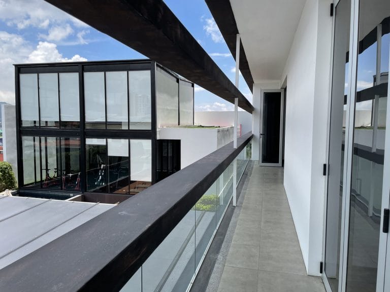 apartamento-en-alquiler-y-venta-en-via-74-nunciatura-rohrmoser-apartment-for-sale-and-rent-8-scaled.jpeg