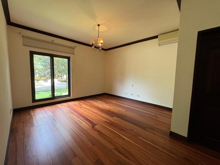 casa 3 dormitorios de 1 piso en venta bosques de lindora santa ana costa rica 9