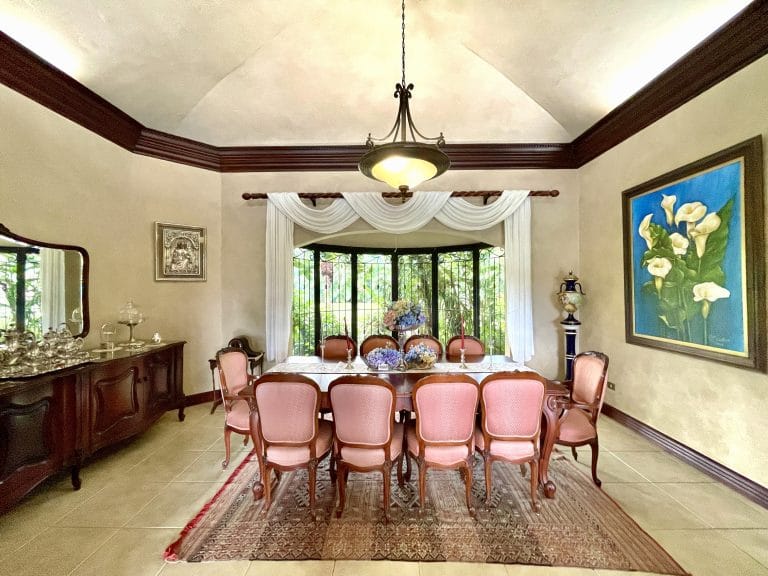 casa 5 dormitorios en venta uso comercial en ciudad colon santa ana 4