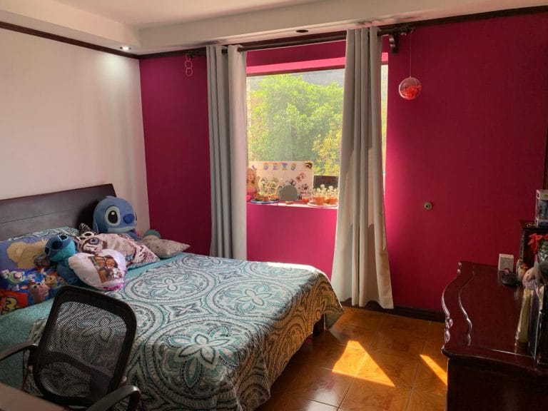 cuarto-2-casa-independiente-esquinera-en-venta-en-Escazu.jpeg.jpeg
