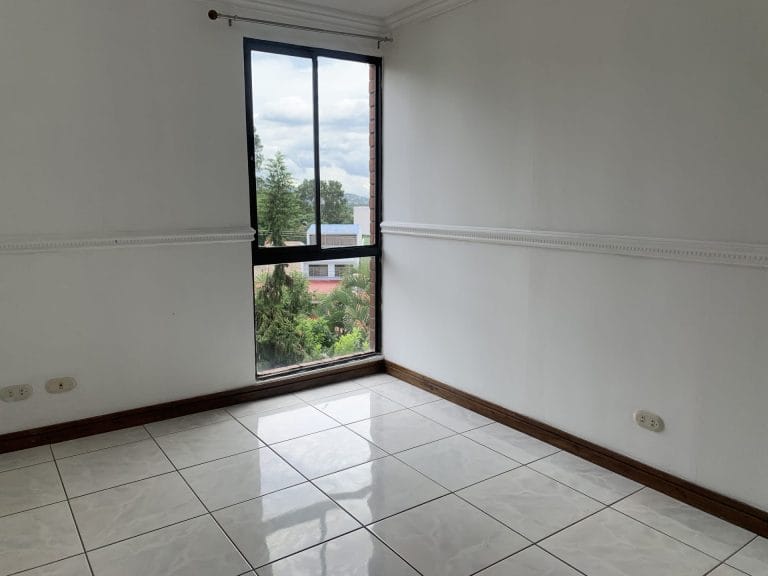 dormitorio-4-penthouse-en-venta-4-dormitorios-escazu-scaled.jpg