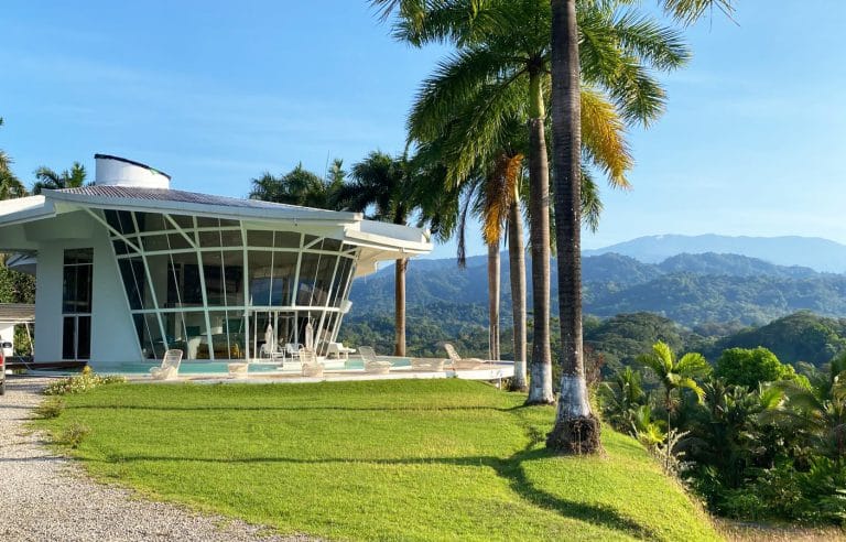 luxury-ocean-view-house-for-sale-in-manuel-antonio-quepos-with-helipad-4.jpg