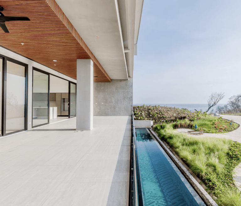 oceanfront luxury 3 bedroom apartment in Nerea for sale in faro escondido herradura los sueños costa rica