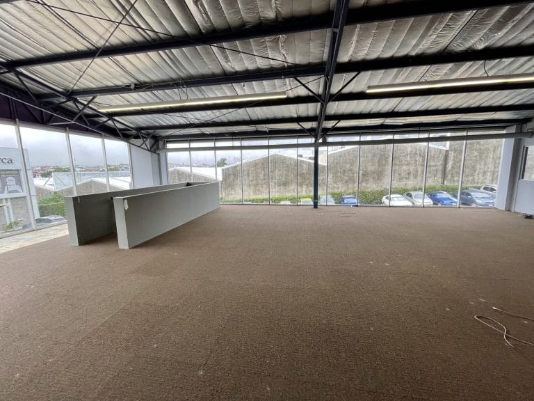 ofibodega-bodega-en-alquiler-en-ofibodega-capri-en-escazu-costa-rica-commercial-warehouse-for-rent-in-escazu-costa-rica-5-scaled.jpeg