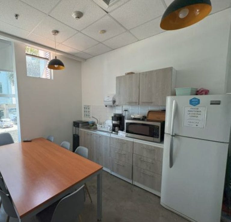 oficina en alquiler plaza murano santa ana costa rica 6