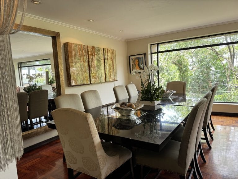 comedor _apartamentooconvistaverdeensanrafaelescazu