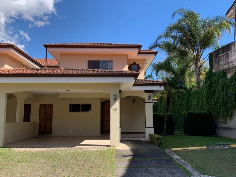 1d700dbb-cbc2-499b-b01d-394a30a4c543