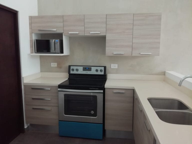 apartamento en venta y alquiler en The Ivy guachipelin escazu costa rica 2 bedroom partment for sale or rent in the ivy guachipelin escazu