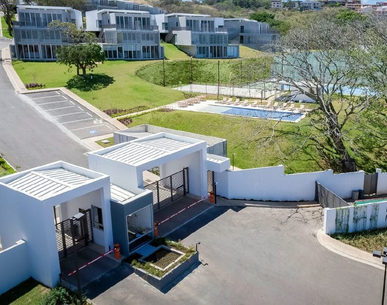 apartamento en venta y alquiler en The Ivy guachipelin escazu costa rica 2 bedroom partment for sale or rent in the ivy guachipelin escazu