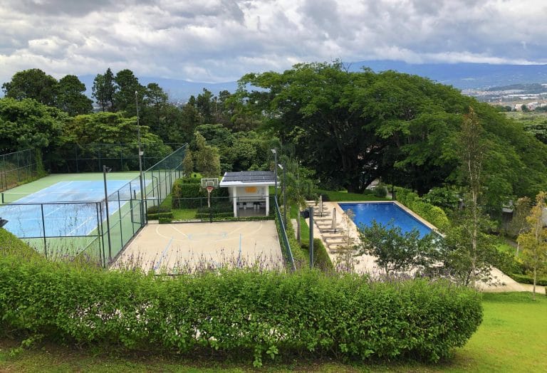 apartamento en venta y alquiler en the ivy en guachipelin escazu costa rica loft for sale contemporary apartment for sale and rent in escazu 9 copy