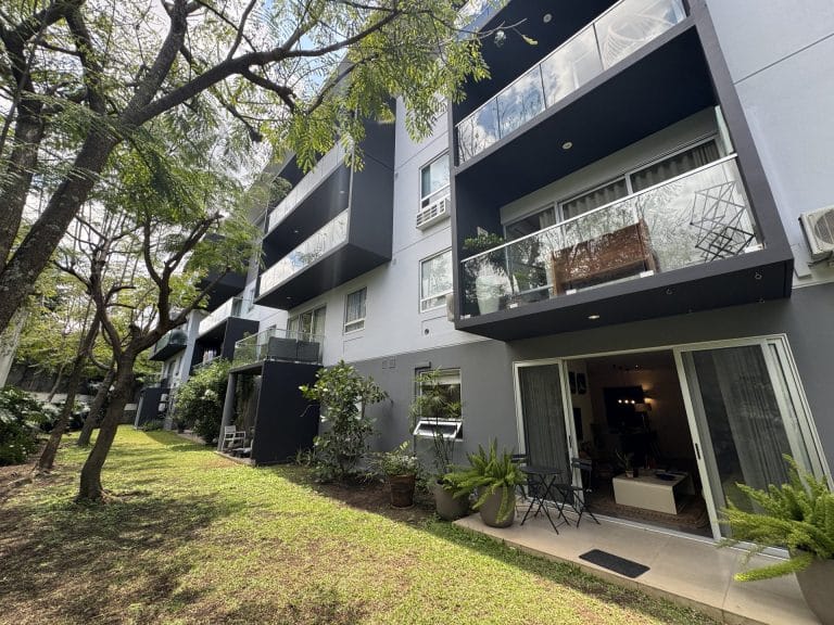 Apartamento 2 dormitorios en venta en San Rafael Escazú condominio Adria