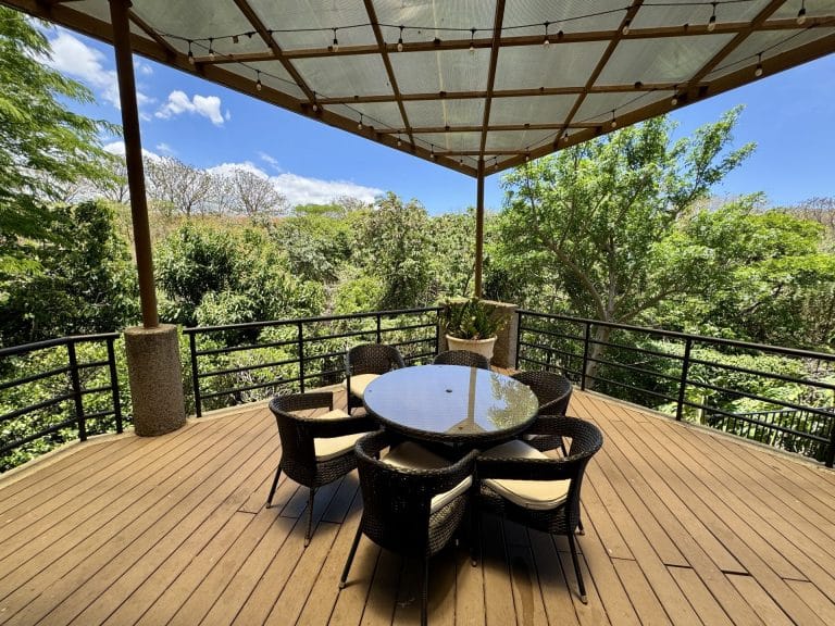 casa 4 dormitorios en alquiler villa malibu guachipelin escazu