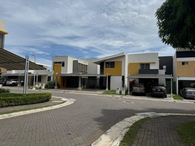 Condominio Exterior