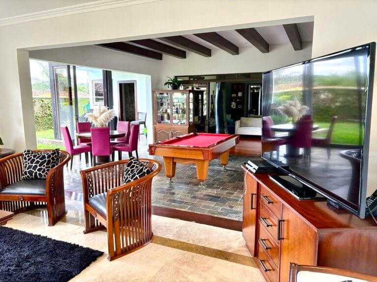 casa 4 dormitorios en venta jaboncillos escazu 1