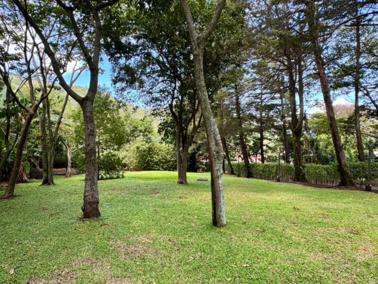 casa de 1 piso 6 dormitorios en venta salitral santa ana costa rica