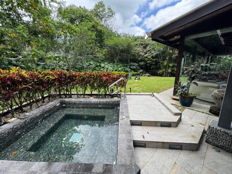 casa de 1 piso 6 dormitorios en venta salitral santa ana costa rica