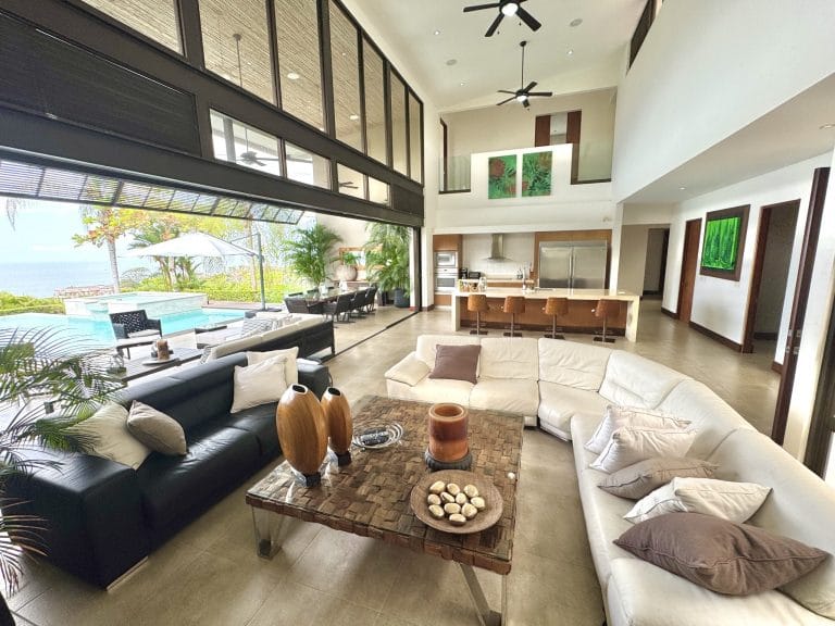 5-bedroom-ocean-view-luxury-house-for-sale-in-playa-herradura-faro-escondido-costa-rica-6-scaled.jpg