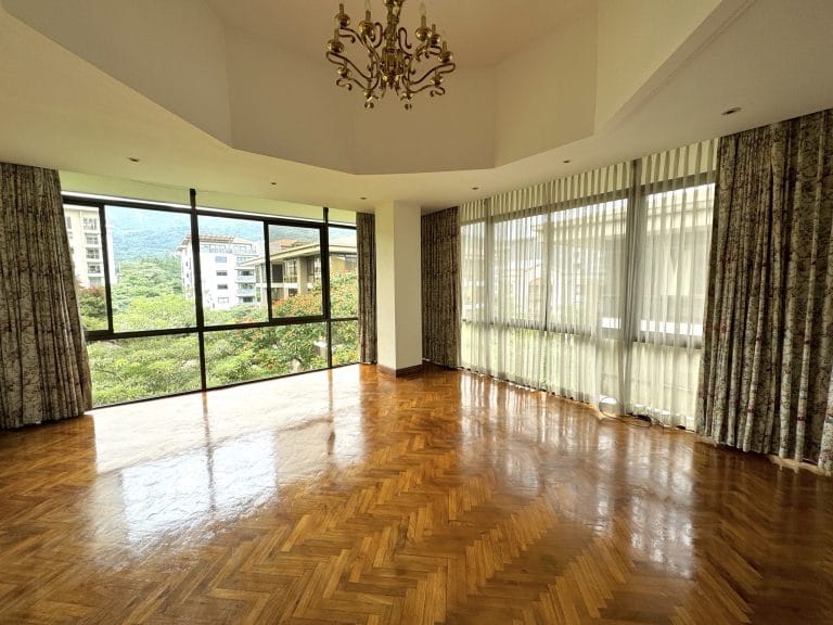 Luxurious-3-bedroom-Penthouse-for-rent-en-San-Rafael-de-Escazu-5-scaled.jpg