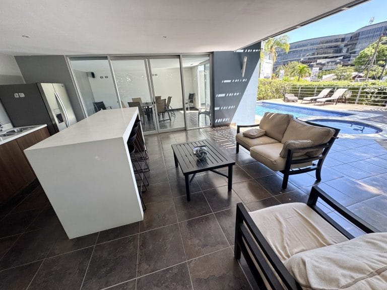 apartamento-3-dormitorios-en-alquiler-en-los-laureles-san-rafael-escazu-costa-rica-3-bedroom-apartment-for-rent-14-scaled.jpg