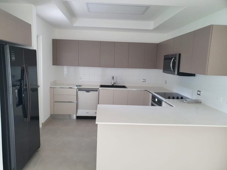 cocina-Source-Living-Guachipelin-scaled.jpeg